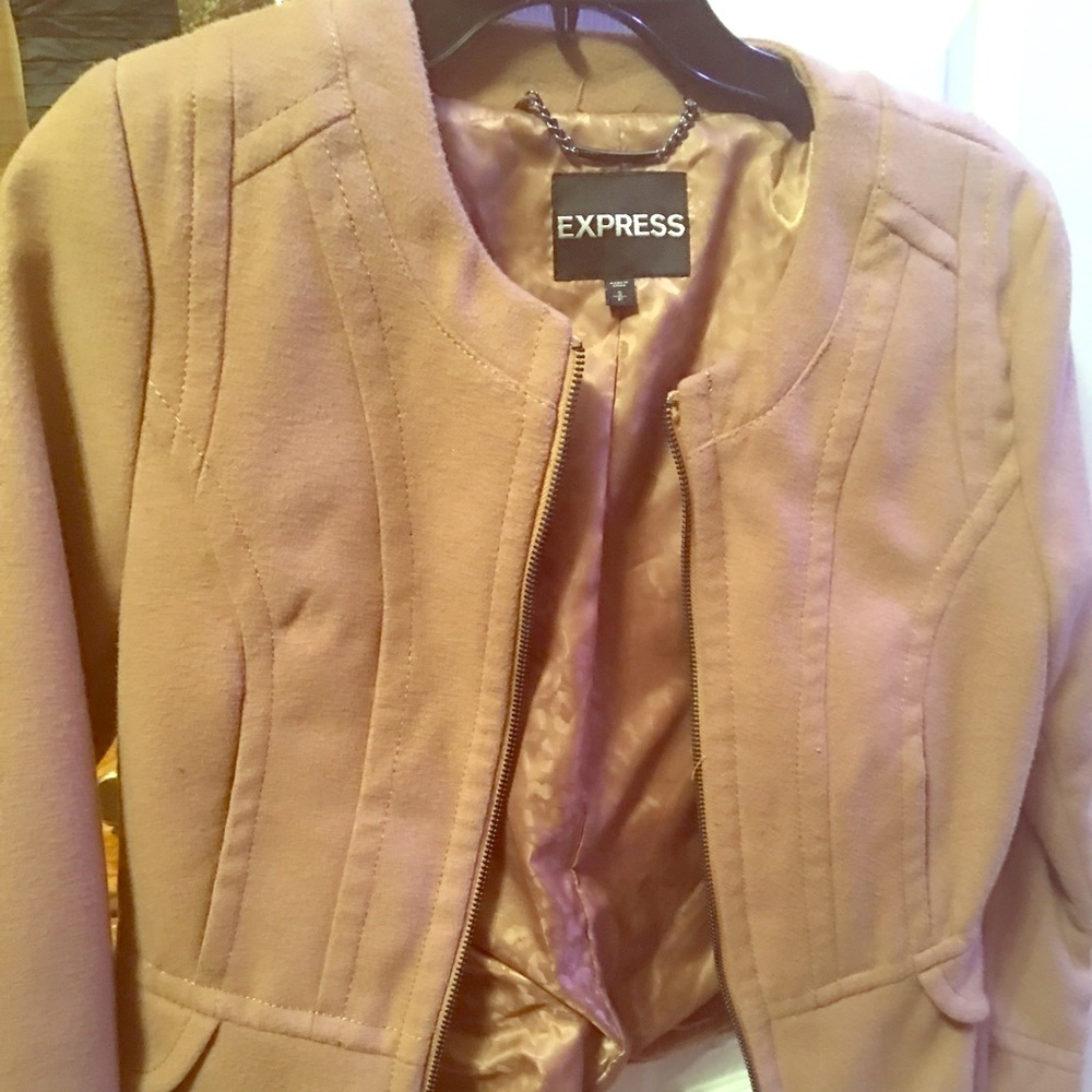 Express Jacket Size Small